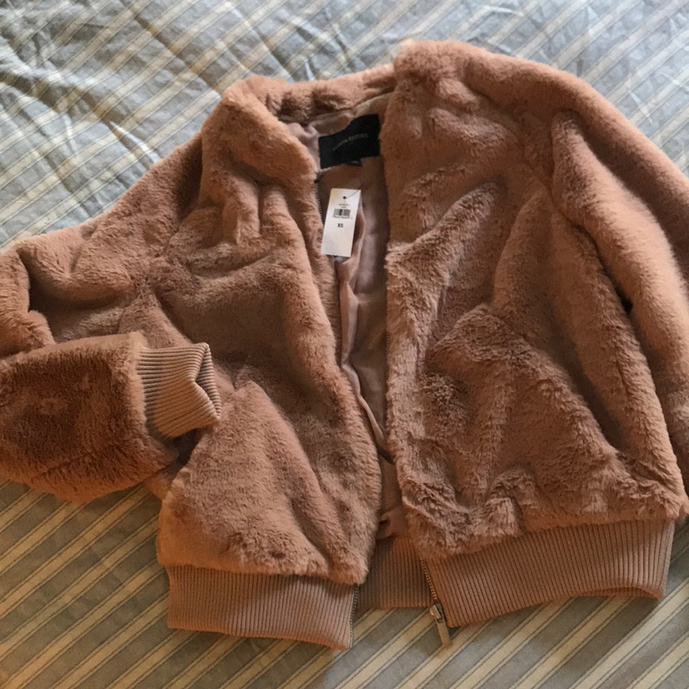 Banana republic faux fur jacket XS